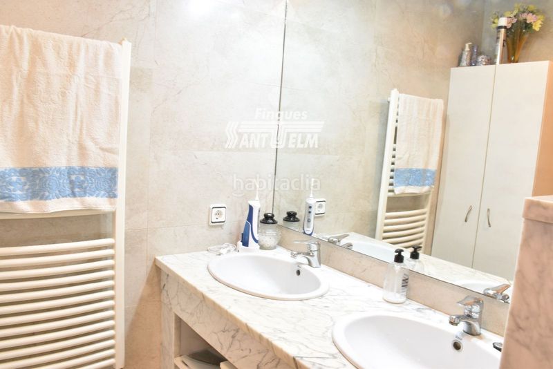 Foto c68b0fe4-df5c-44f9-b412-e4b8a802f3e0. Xalet amb calefacció aparcament piscina a Bellamar Calafell