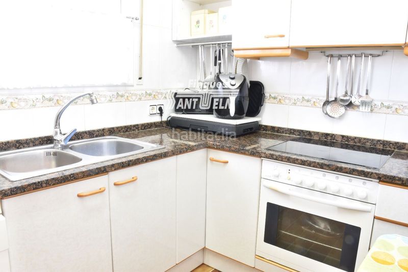 Foto e05eb953-d2be-4c7b-a31c-424c83fb8059. Xalet amb calefacció aparcament piscina a Bellamar Calafell