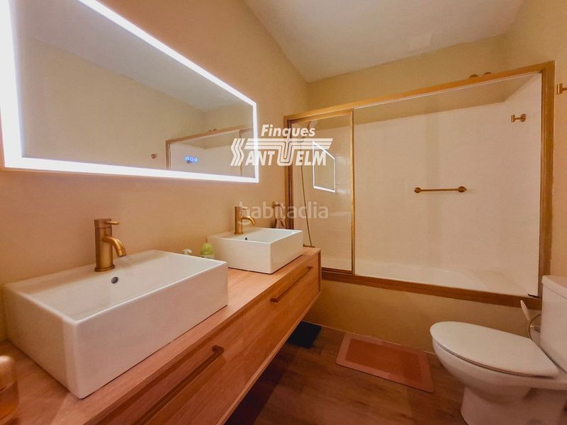 Foto ae63f35b-1bfb-4e7f-a823-7bbe0b4a3ce3. Casa adossada amb calefacció aparcament piscina a Segur de Calafell