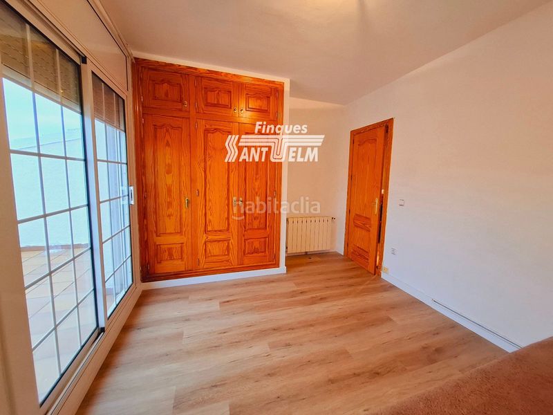 Foto b66c7359-c3c7-42e6-b5fc-e3535eba0e06. Casa adossada amb calefacció aparcament piscina a Segur de Calafell