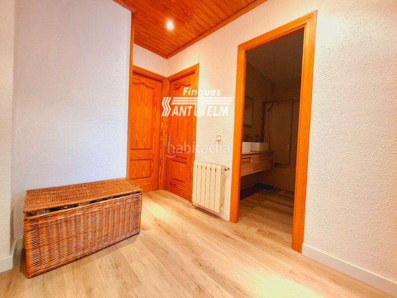 Foto e6b9ebe6-f7bc-4e40-86b3-ce06f91f661c. Casa adossada amb calefacció aparcament piscina a Segur de Calafell