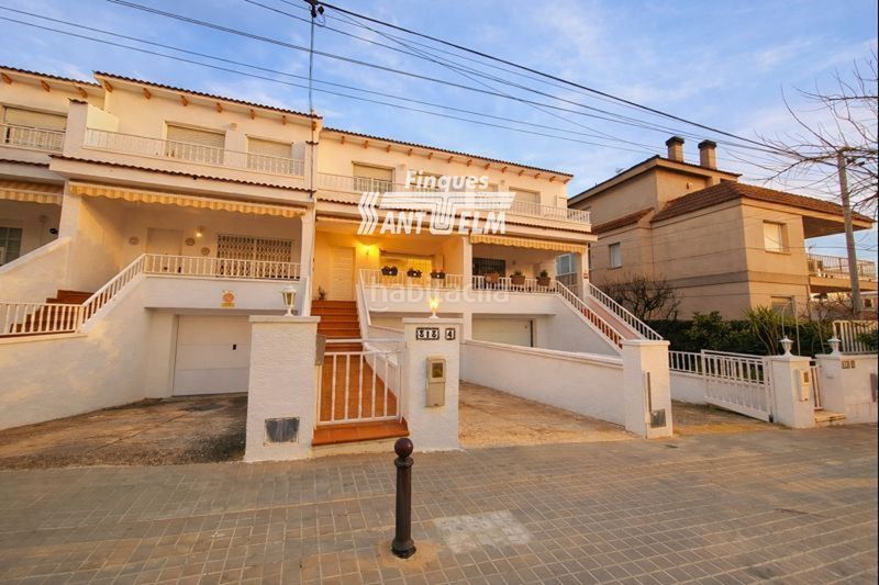Foto f0bb96ff-3d8c-4fdd-81d7-4998096c435c. Casa adossada amb calefacció aparcament piscina a Segur de Calafell