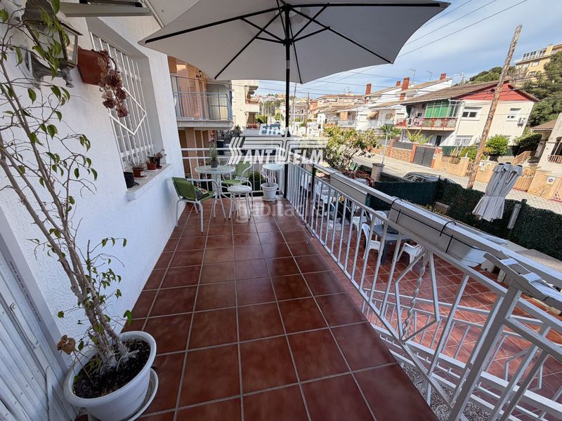 Foto 0a7a38bd-f829-401a-869b-7307e365744b. Apartament amb calefacció aparcament a Segur de Calafell nucli urbà Segur de Calafell