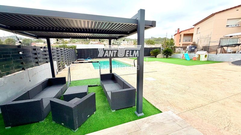 Foto b1fa1bee-13d9-4521-83ec-a9d0b90b5916. Chalet  en Segur de Calafell nucli urbà Segur de Calafell