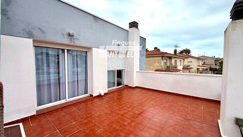 Foto b6920da3-51b4-4600-85f0-8d84078efef6. Chalet  en Segur de Calafell nucli urbà Segur de Calafell