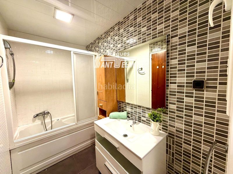 Foto 6b912d1c-6e40-4223-831b-ddb2e9759bd7. Pis amb calefacció a Cunit residencial Cunit