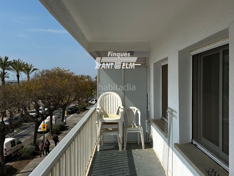 Foto 0c315788-1fe3-46b8-b99d-855fa04c054a. Pis a Segur Platja Segur de Calafell