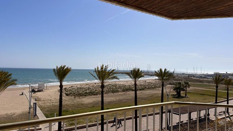 Foto f8f6ef74-ac47-45bd-b874-d81dec0951a4. Pis a Segur Platja Segur de Calafell