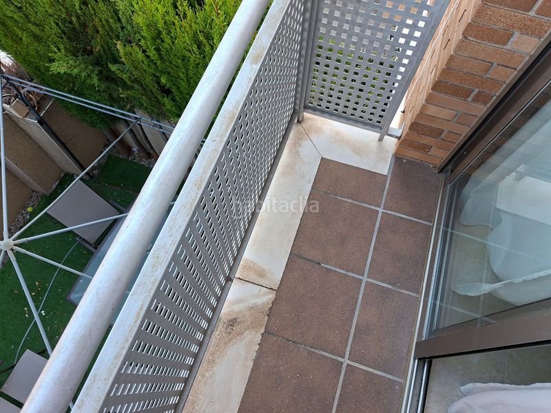 Foto 9ce86685-1646-49ce-9c83-2a5613f24bfd. Casa adossada amb aparcament piscina a Bonavista Vendrell (El)
