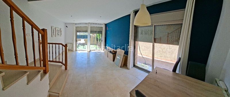 Foto ae09de30-673a-42f0-b699-c1105846e661. Casa adossada amb aparcament piscina a Bonavista Vendrell (El)