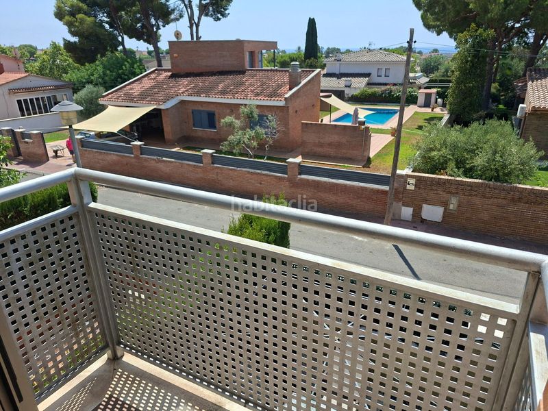 Foto d6e5dc4f-131c-4110-b12f-e311c5e4a151. Casa adossada amb aparcament piscina a Bonavista Vendrell (El)
