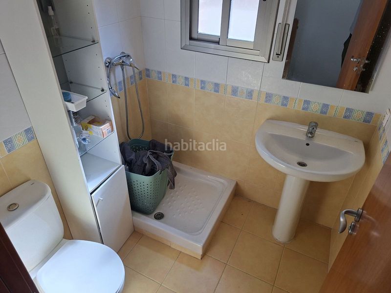Foto ed7ef6c8-3fcf-48e5-a286-722e2a129aa1. Casa adossada amb aparcament piscina a Bonavista Vendrell (El)