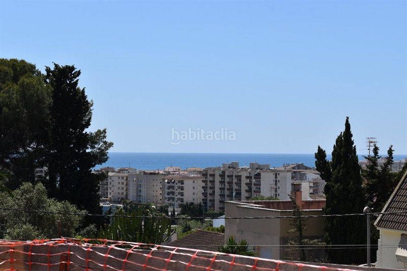 Foto b4134510-f502-477b-8160-0bab68396a7f. Casa adossada amb calefacció piscina a Segur de Calafell nucli urbà Segur de Calafell
