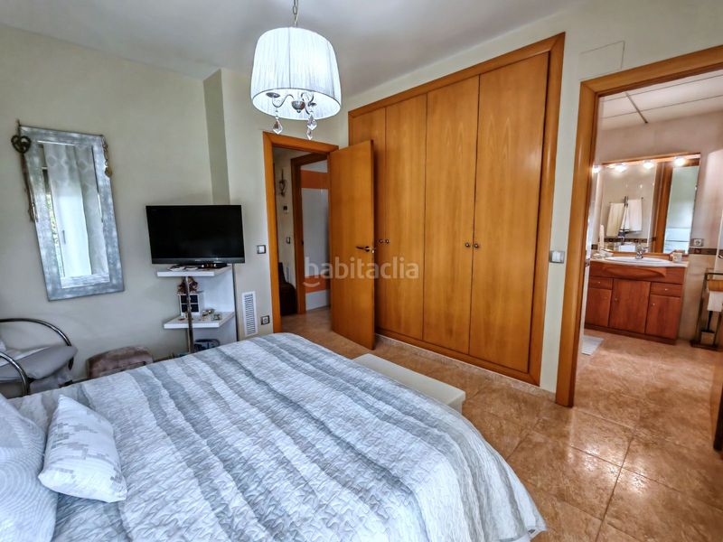Foto 4c1b4de0-3b18-43d2-8bab-ff0da5dd1b1b. Casa adossada amb calefacció aparcament a Bonavista Vendrell (El)
