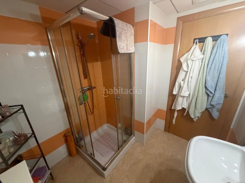 Foto e7fa6588-cccd-4355-84f5-112aa4aef198. Casa adossada amb calefacció aparcament a Bonavista Vendrell (El)