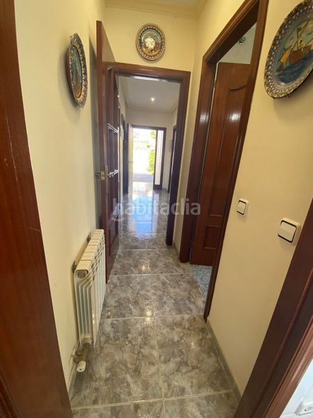 Foto dd54e18e-3f22-4296-b6af-714fc8f24f1a. Chalet mit heizung parking pool in Segur de Calafell nucli urbà Segur de Calafell