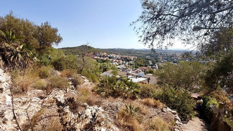Foto 2f38119e-b567-4d92-aeb3-6d3938621f12. Xalet amb calefacció aparcament piscina a Segur de Calafell nucli urbà Segur de Calafell