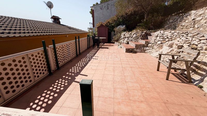 Foto 8b8221df-5b35-4bda-b1df-f648cf997d33. Xalet amb calefacció aparcament piscina a Segur de Calafell nucli urbà Segur de Calafell