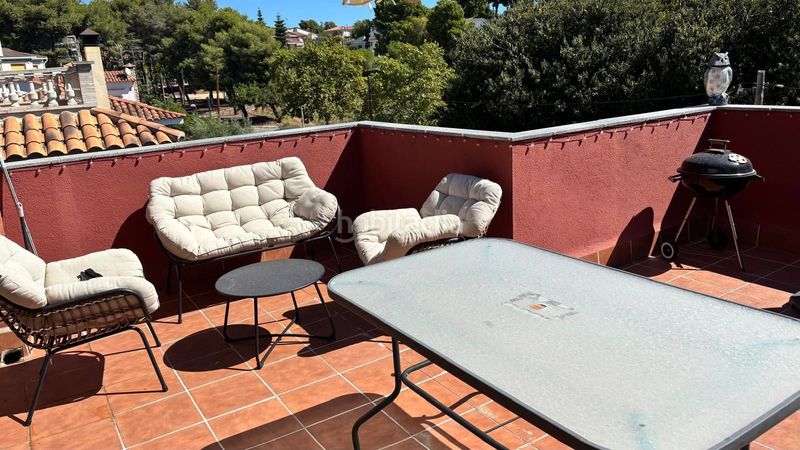 Foto 250dd8a3-90c8-4634-aa64-a3e4b4b260f2. Àtic amb calefacció aparcament piscina a Segur de Calafell nucli urbà Segur de Calafell