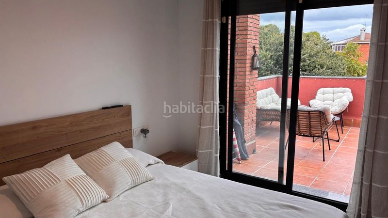 Foto 5015211c-ede4-4864-a6cd-d49eb85b785d. Àtic amb calefacció aparcament piscina a Segur de Calafell nucli urbà Segur de Calafell