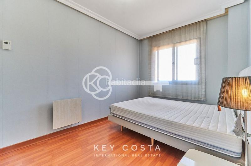 Foto accdce45-1941-4c70-a484-f30f17068eb3. Attico con riscaldamento piscina in Babel Alicante