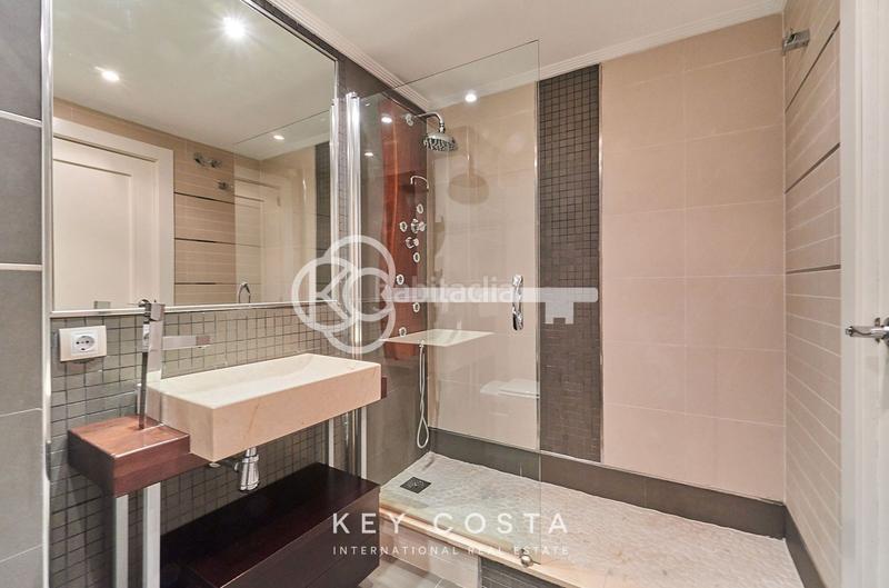 Foto 6a07c709-f4a6-4c15-a2f2-bb007a259177. Attique avec chauffage piscine dans Babel Alicante