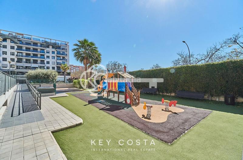 Foto ae515e06-0755-49e3-97fe-791138909657. Attique avec chauffage piscine dans Babel Alicante