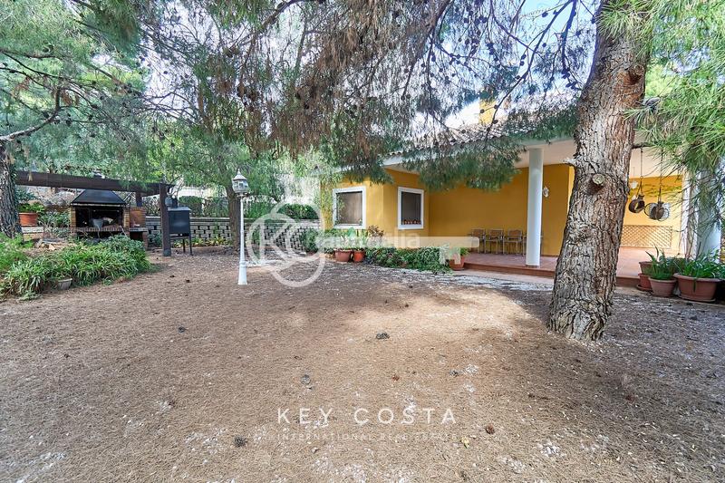 Foto 29c8e1c7-b597-41ab-8c25-f6e9e28336be. Chalet en Tibi