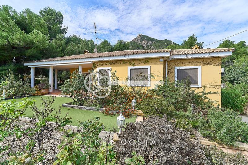 Foto 4030fb86-45b1-4052-a1be-4849f7b9b961. Chalet en Tibi