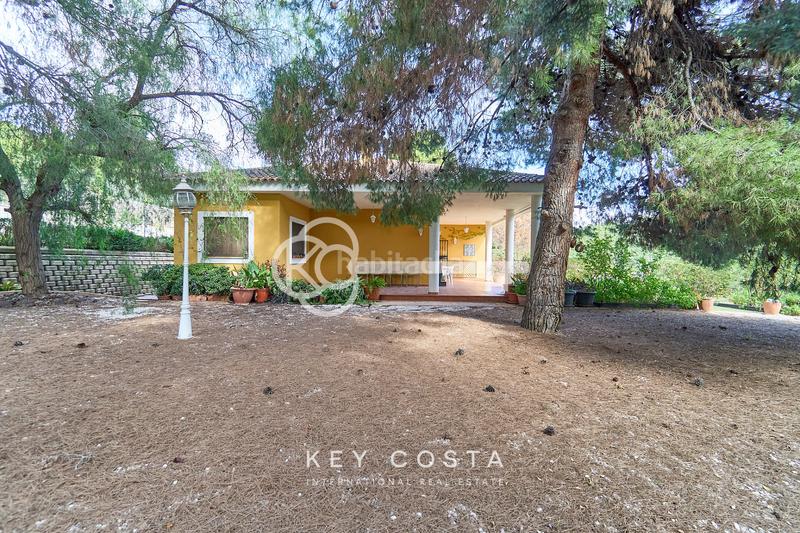 Foto a67650d2-e02d-48eb-80f4-3b881ab98dfc. Chalet en Tibi