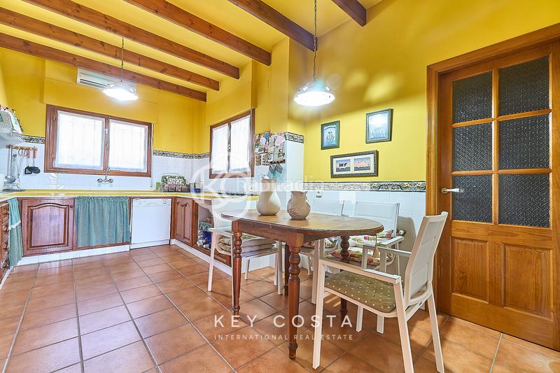 Foto f2d1aa12-c157-4323-84b8-8627677a9092. Chalet en Tibi