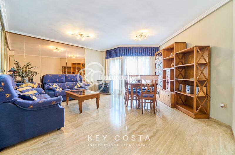 Foto d39e05d5-33ba-4ef0-bcf5-8d25e9300149. Etagenwohnung in Ensanche-Diputación Alicante