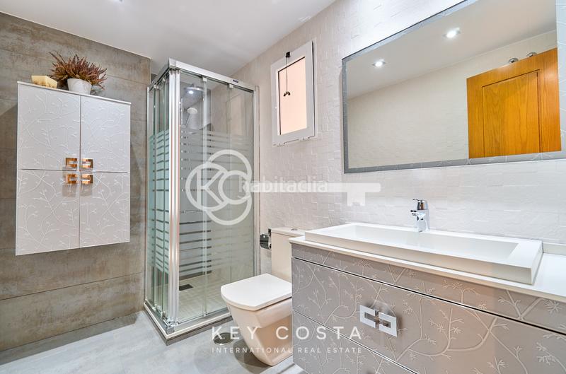 Foto f1d10ecc-bd8f-4d50-8ac9-b5efd987c812. Etagenwohnung in Ensanche-Diputación Alicante