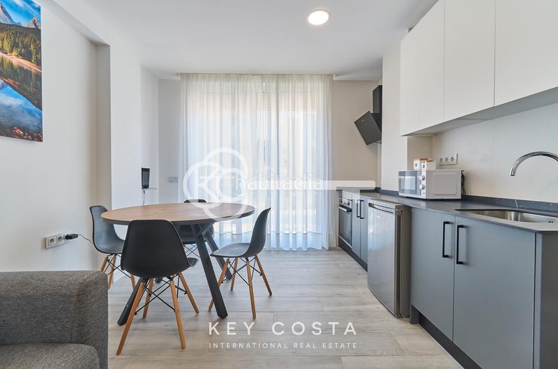 Foto b3a1b2c5-d515-4a3c-b2ca-fd7ec4355927. Flat with heating parking in Albufereta Alicante