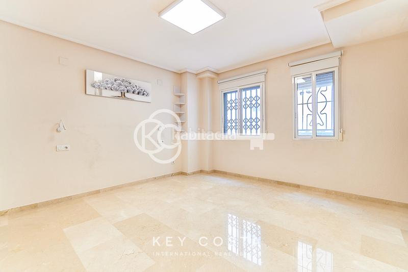 Foto 5fc27d22-5ff9-4143-8785-e61136fb1fb2. Flat in Mercado Alicante