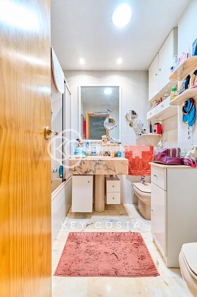 Foto 687cbdd2-42ea-4c5e-964a-79c0102e7adf. Semi detached house with fireplace parking pool in Alicante