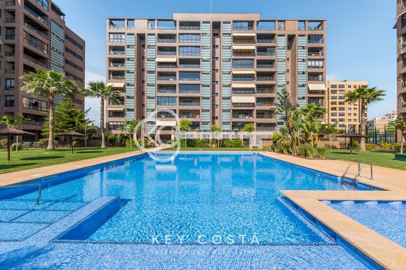 Foto 15f5a0f3-e46a-4d2a-b85a-04823ea2177a. Affitto appartamento con riscaldamento parcheggio piscina in Alicante