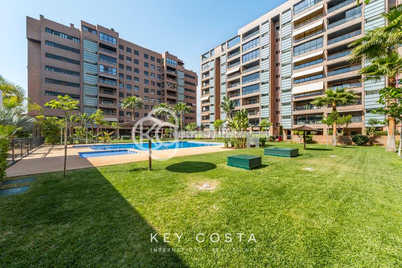 Foto aee4eda1-f820-4e90-9a1f-017131b8739a. Affitto appartamento con riscaldamento parcheggio piscina in Alicante