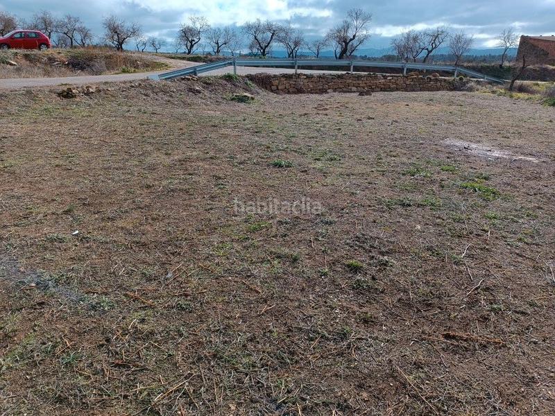Foto 3fc192ea-db5b-4960-ab41-10138ad419f9. Terreny residencial a carrer dels diumenges 10 a Albi (L´)