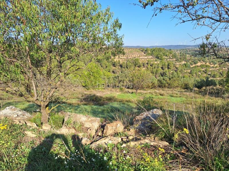 Foto b1bb1b1e-80df-4c08-a497-8327a733d685. Country house with parking in Bot