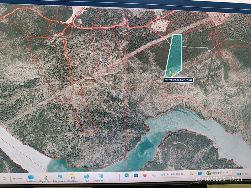 Foto 6068b395-e94f-4acd-a906-35901088cab3. Finca rústica a Jarafuel