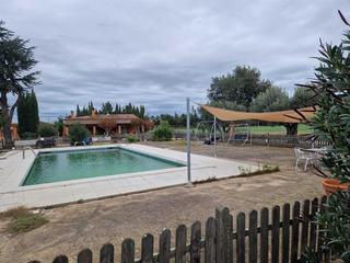 Casa  N/a. Forallac  finca con dos casas