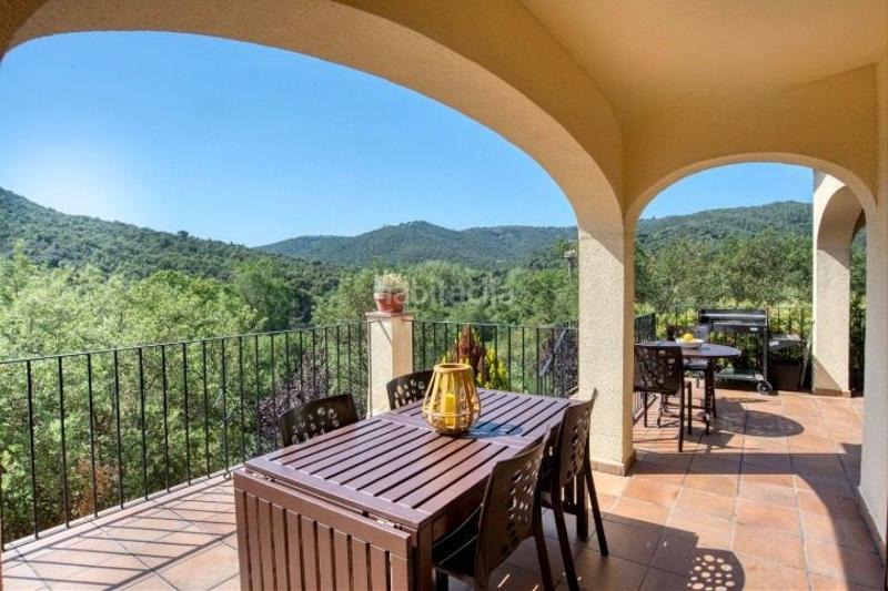 Foto 2e7de20a-986e-4156-80c1-79ca0dbcc561. Chalet espectacular casa con vistas a les gavarres piscina privada, única por la privacidad! en Calonge