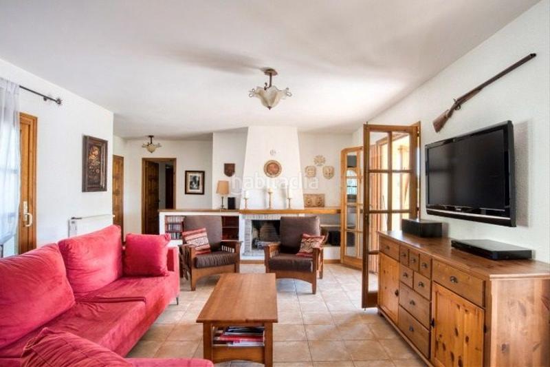 Foto fd6d19f7-26dd-4c90-b059-2acdc9356d7c. Chalet espectacular casa con vistas a les gavarres piscina privada, única por la privacidad! en Calonge