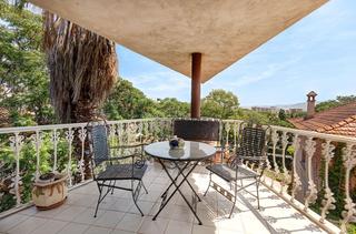 Maison jumelée  Misericordia. Exclusiva mansión en cerdanyola del vallés!