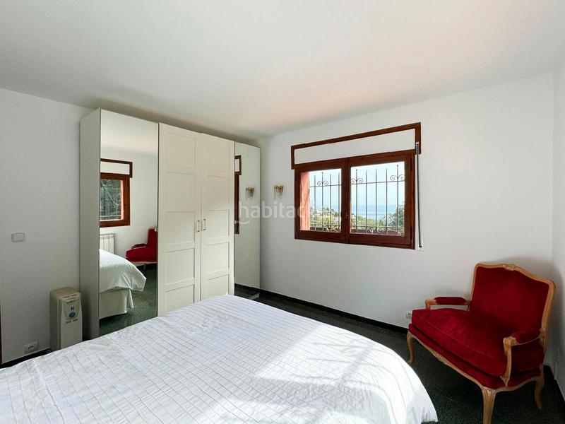 Foto f8a1612a-5547-4c7f-b666-e41ce05a16c1. Chalet casa con jardín y vistas al mar en Begur Begur