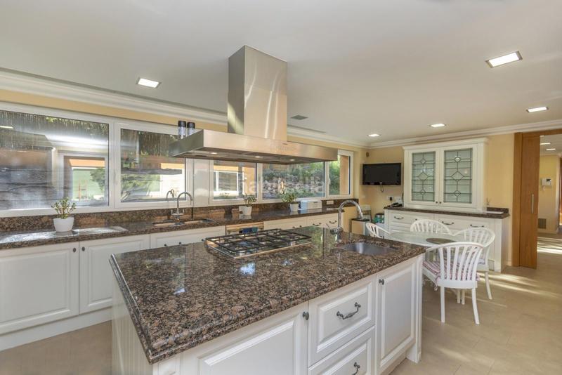 Foto 353337bb-52a5-4898-9bcb-1c5f55696977. Chalet con parcheggio piscina in Fornells-Aiguablava Begur