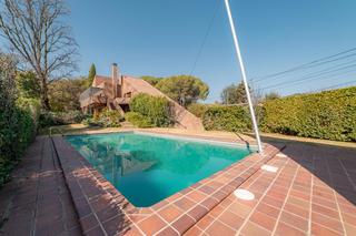 Xalet  Soleia. Exclusividad y diseo en un entorno natural impresionante casa e