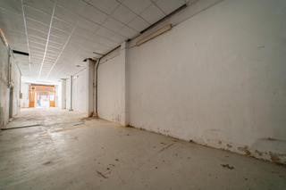 Locale commerciale  Junta del comerç. Local comercial en venta calle junta comerç