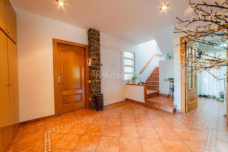 Foto 7f564bfb-a906-4608-bbff-2769b6e7f392. Chalet avec chauffage parking piscine dans Ametlla del Vallès (L´)